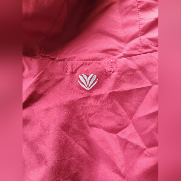 RUE 21 Ladies Full Zip Hooded Windbreaker. Size Large. - Picture 6 of 8